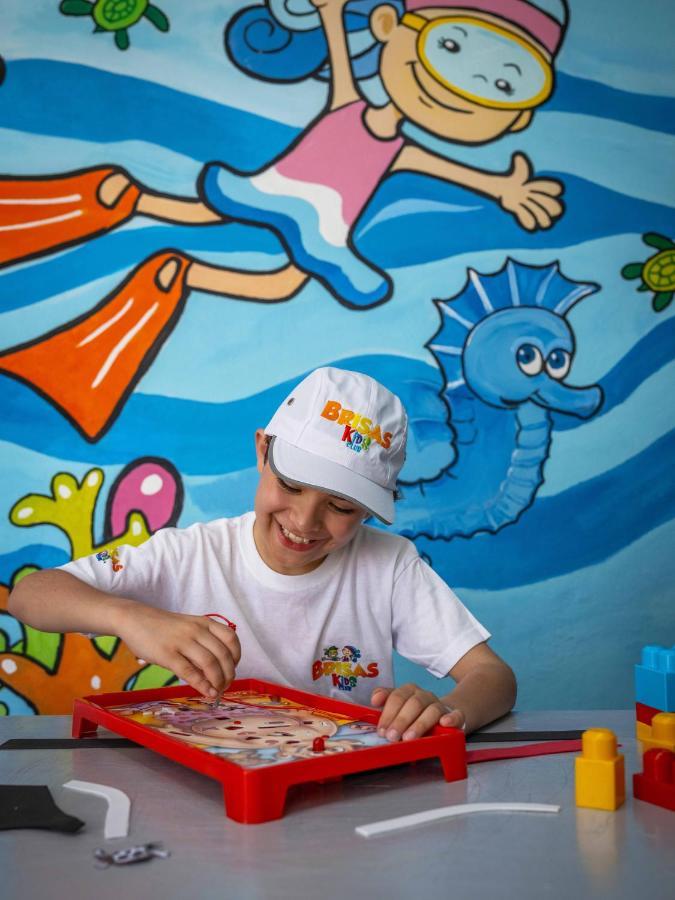 Las Hadas By Brisas Manzanillo Εξωτερικό φωτογραφία Child at the DREAMS Center
