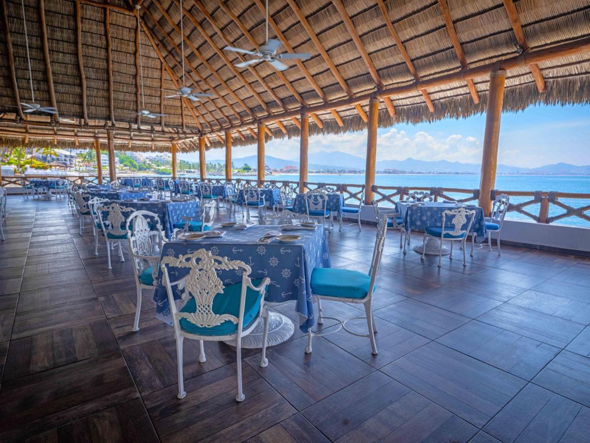 Las Hadas By Brisas Manzanillo Εξωτερικό φωτογραφία Restaurant at Hotel Casa Blanca