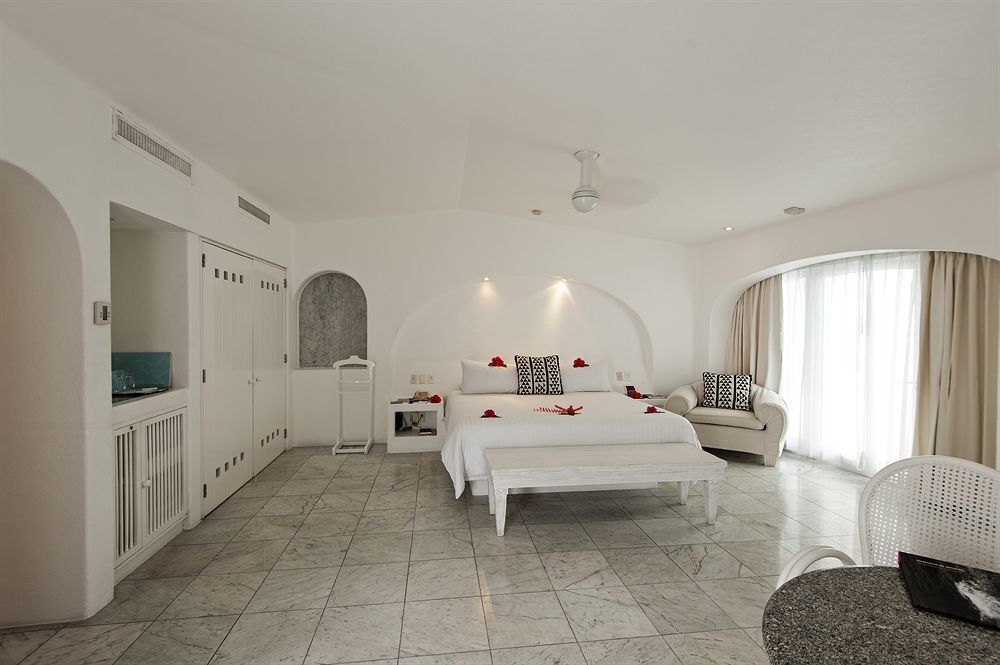 Las Hadas By Brisas Manzanillo Εξωτερικό φωτογραφία A suite at the resort