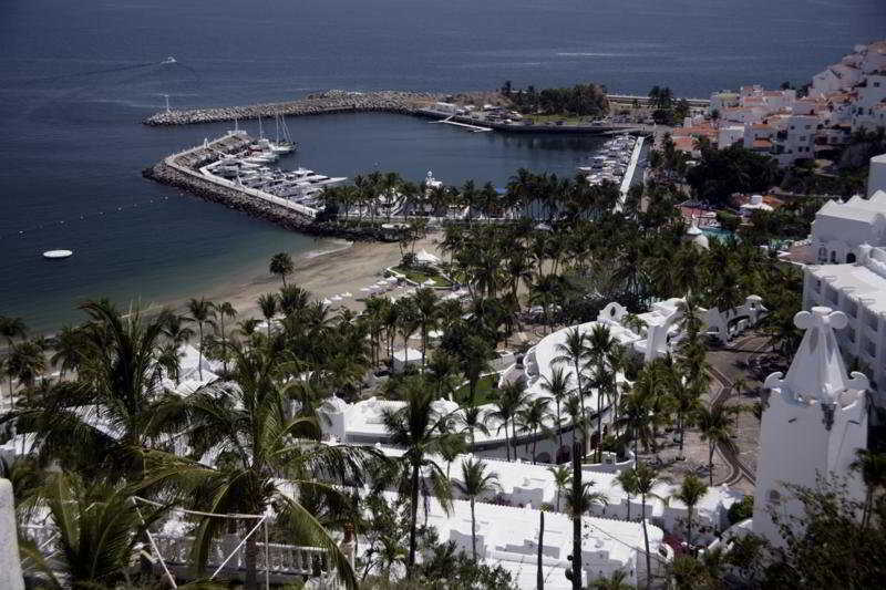 Las Hadas By Brisas Manzanillo Εξωτερικό φωτογραφία Marina and port of Cabo San Lucas