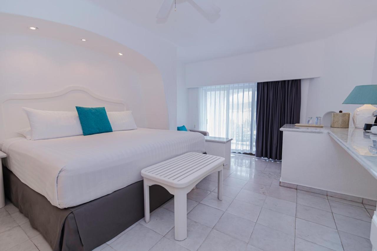 Las Hadas By Brisas Manzanillo Εξωτερικό φωτογραφία A room at the hotel